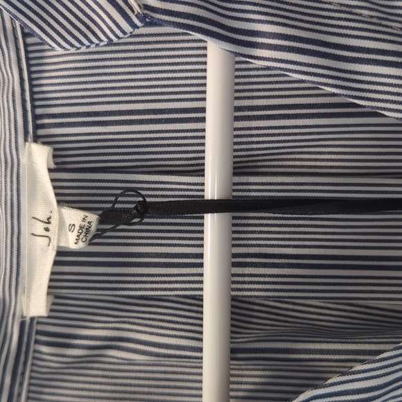 Women's Blouse New with Tags - Picture 2 of 6